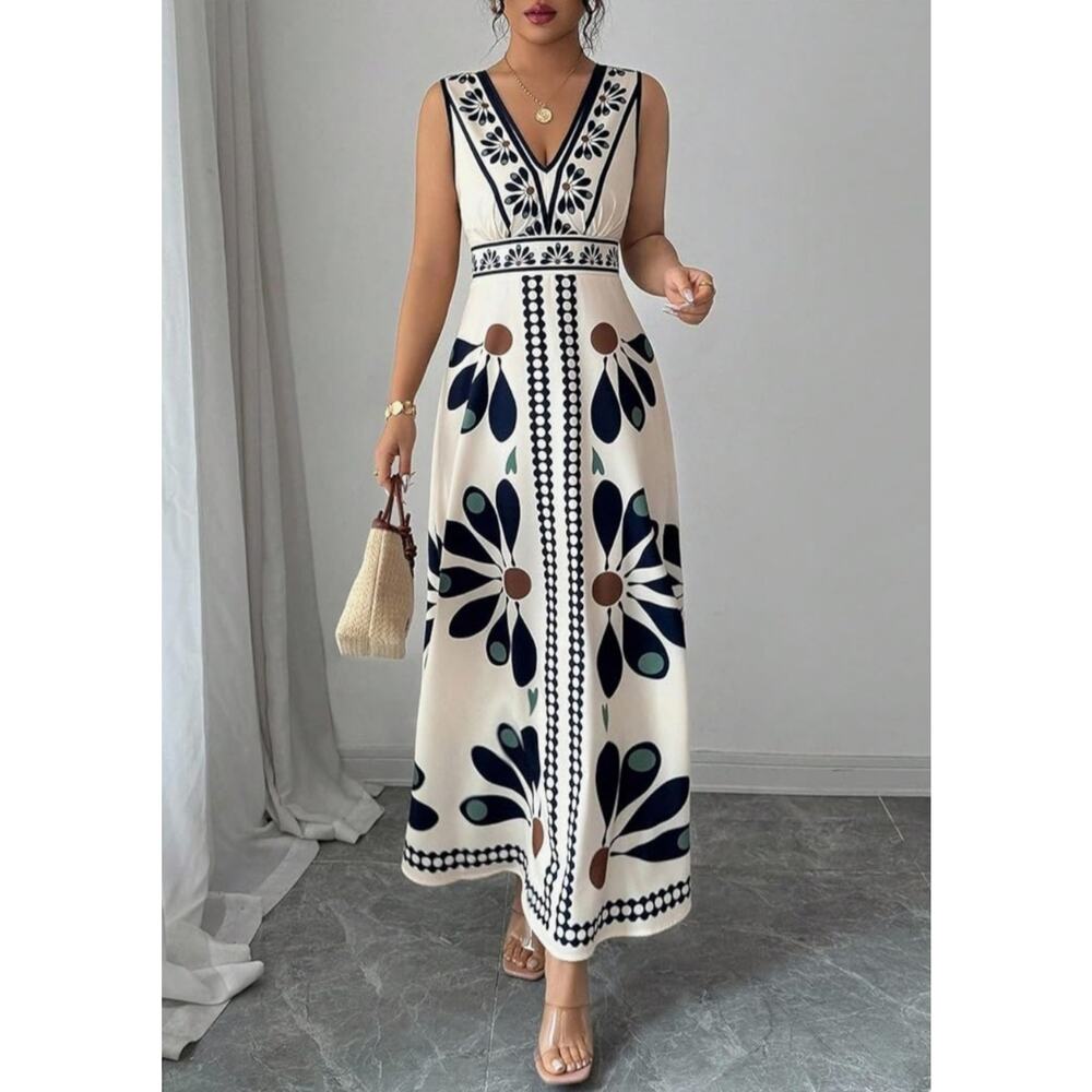 #161 MSRP $41 NWOT WINKBAY FLORAL V-NECK BOHO MAXI DRESS ♡SIZE S♡